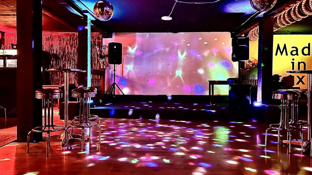 Partyraum-Duisburg 1st Floor